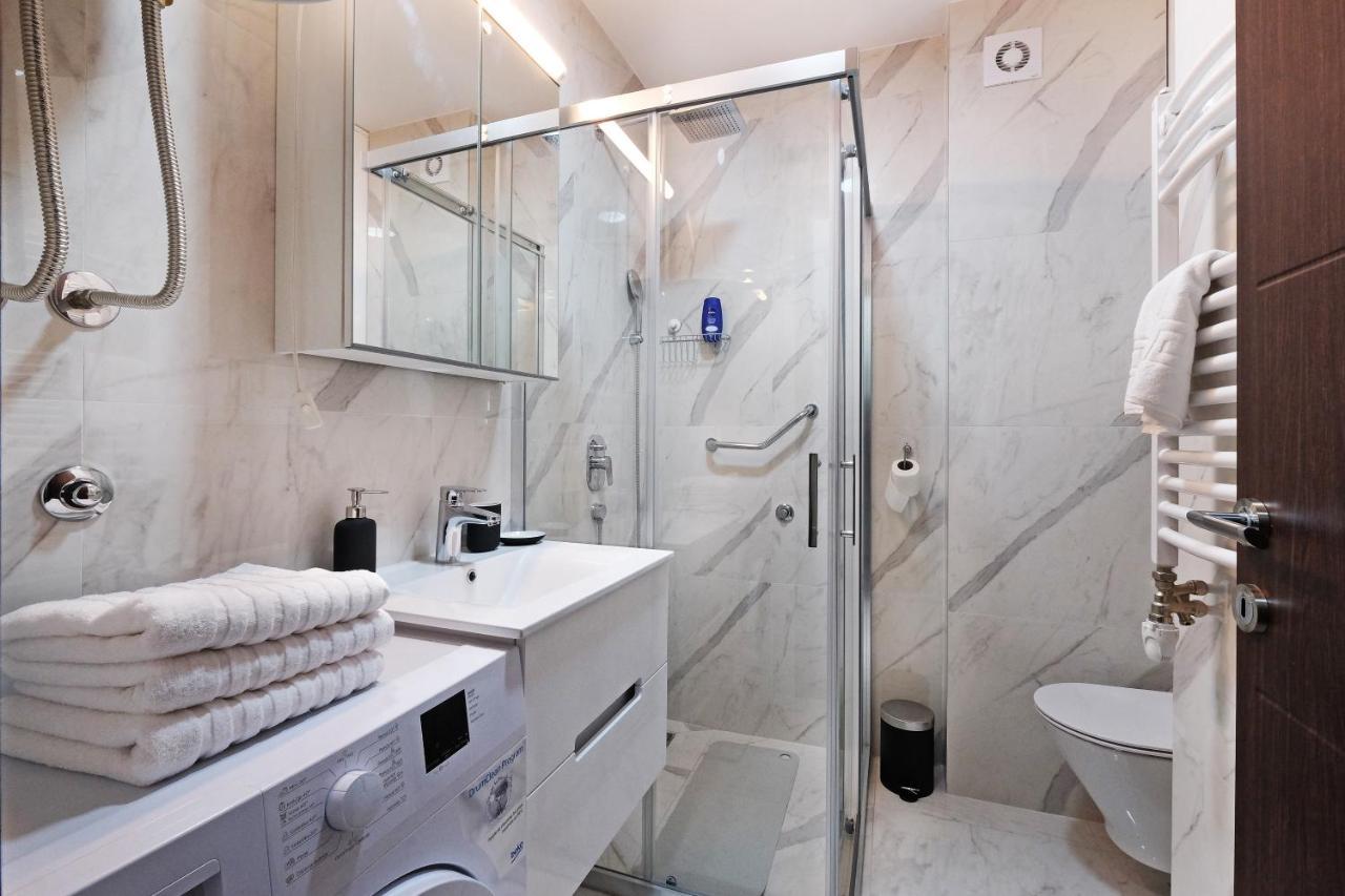 Central Spa Galaxy Apartment Белград Екстериор снимка